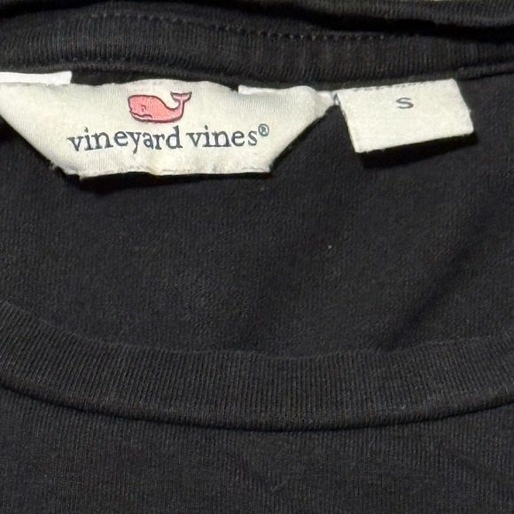 Vineyard Vines Black Ruffle Short Sleeve Tee Size Small Cotton Elastane - Picture 5 of 6